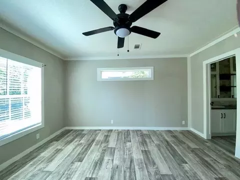 108 Pine St, Eddy, TX 76524 photo 14
