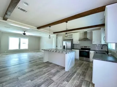 108 Pine St, Eddy, TX 76524 photo 10