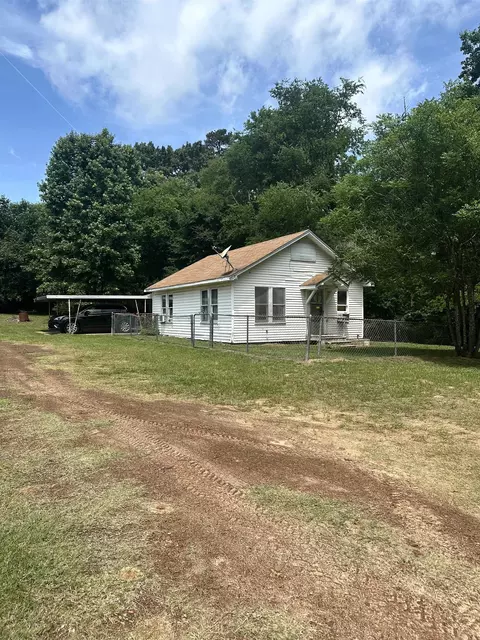 4335 N Fm 2276, Henderson, TX 75652