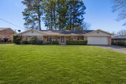 413 Dawn St, Longview, TX 75604