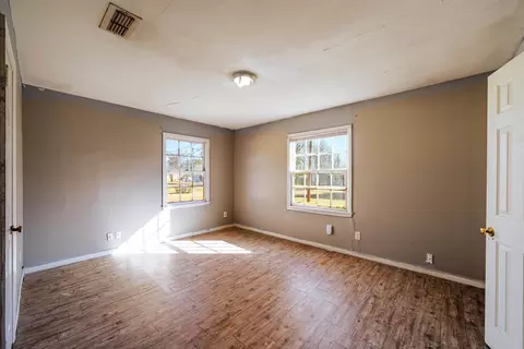 Bedroom - 201 E Shofner St, Longview, TX 75604 photo 1 of 7