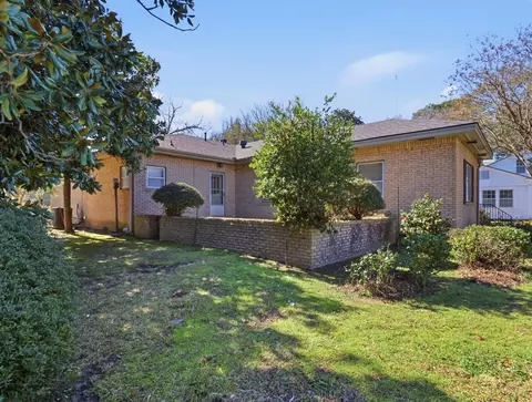Exterior - 2 Covington Dr, Longview, TX 75602 photo 2 of 8