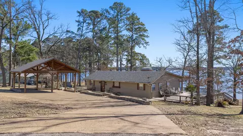 115 Oakwood, Avinger, TX 75630