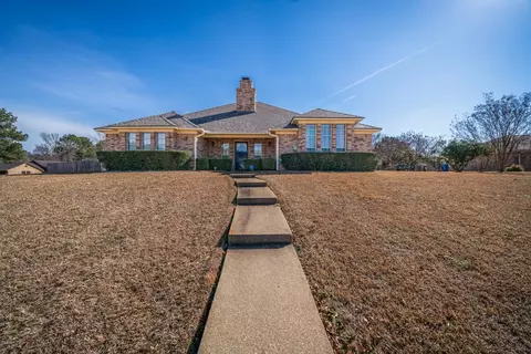 1308 Oakwood Ln, Kilgore, TX 75662