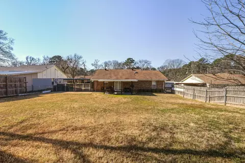 Exterior - 3710 Pratt Ln, Longview, TX 75604 photo 8 of 8