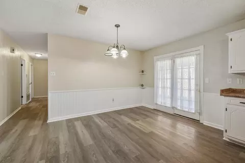 Entry Way - 3710 Pratt Ln, Longview, TX 75604 photo 1 of 1