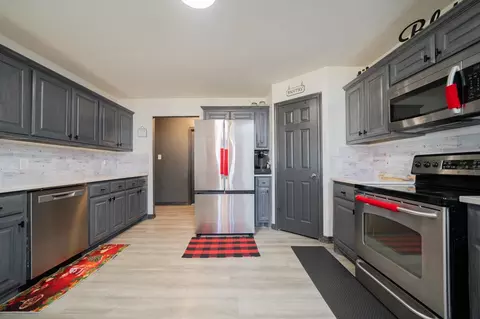 Kitchen - 1557 Driskell Bridge Rd, Harleton, TX 75651 photo 2 of 3