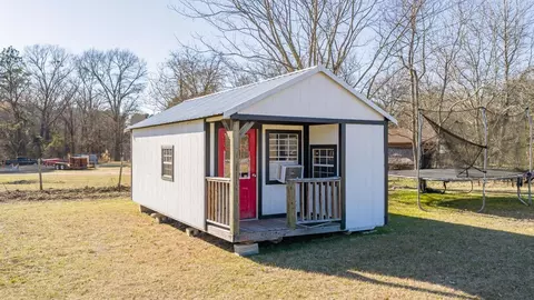 Exterior - 1557 Driskell Bridge Rd, Harleton, TX 75651 photo 2 of 4