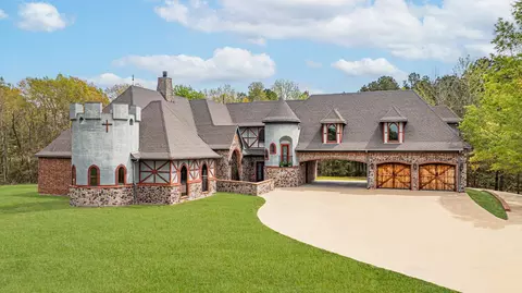 4721 Bobwhite Rd, Gilmer, TX 75645