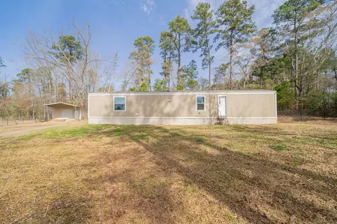 852 Old Hwy 80, Hallsville, TX 75650