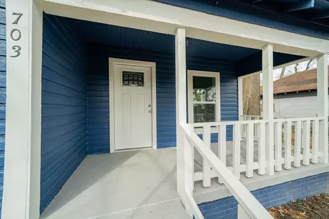 Exterior - 703 E Wright, Marshall, TX 75670 photo 3 of 4