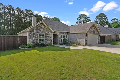Exterior - 281 S Tracy Dr, Longview, TX 75603 photo 8 of 8