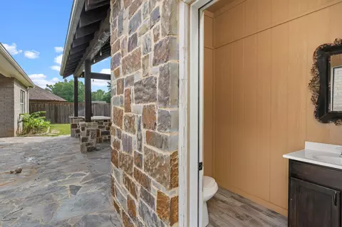 Bath - 281 S Tracy Dr, Longview, TX 75603 photo 5 of 5