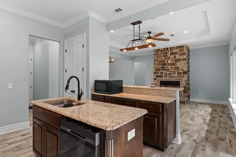 Entry Way - 281 S Tracy Dr, Longview, TX 75603 photo 1 of 2