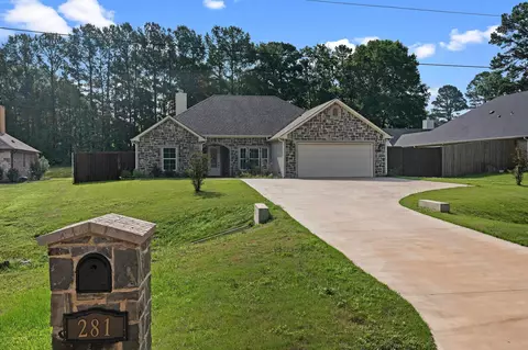Exterior - 281 S Tracy Dr, Longview, TX 75603 photo 7 of 8