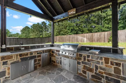 Other - 281 S Tracy Dr, Longview, TX 75603 photo 11 of 12