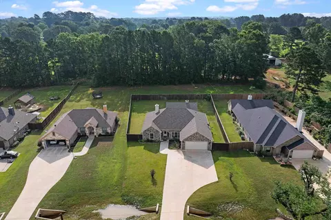 View/Area - 281 S Tracy Dr, Longview, TX 75603 photo 1 of 2