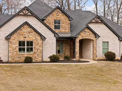 410 Ithaca Dr, Longview, TX 75604 photo 1