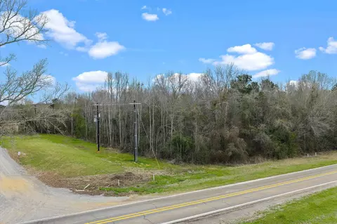 754 St Highway 147, Center, TX 75935