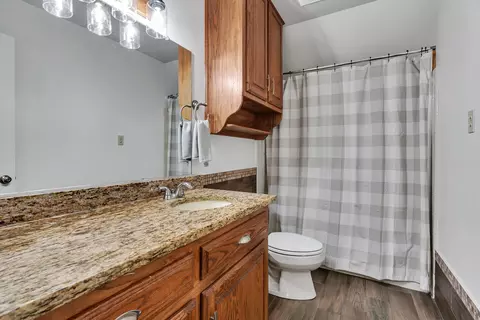 Bath - 5896 Nuthatcher Rd, Gilmer, TX 75645 photo 3 of 3