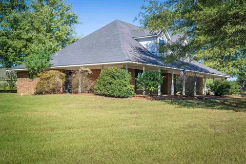 Exterior - 5896 Nuthatcher Rd, Gilmer, TX 75645 photo 10 of 15