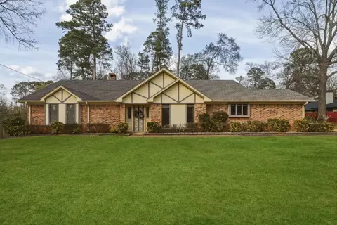 605 Eden Dr, Longview, TX 75605