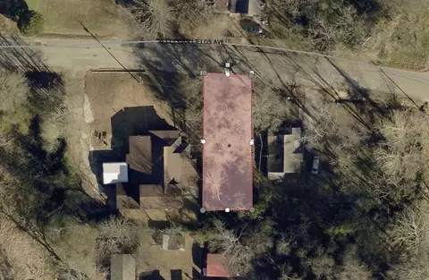1008 Elysian Fields Ave, Marshall, TX 75670 photo 2