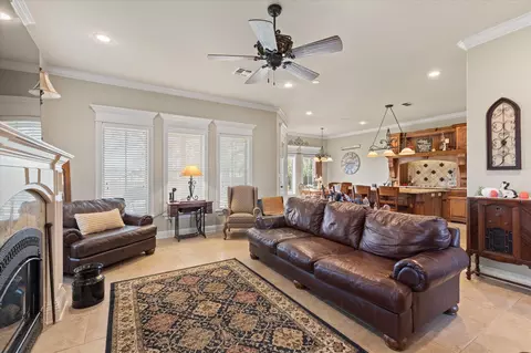 2108 Mcdade Pl, Longview, TX 75605 photo 8