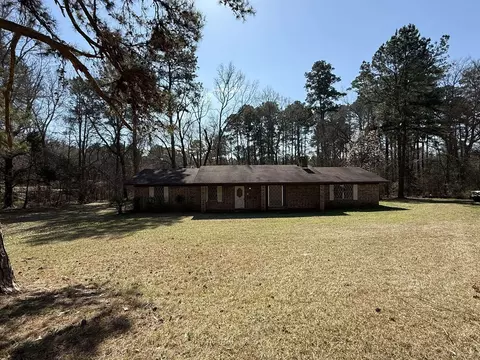 688 Fm 555, Gilmer, TX 75645