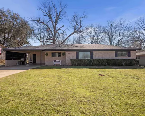 209 Southview, Henderson, TX 75654