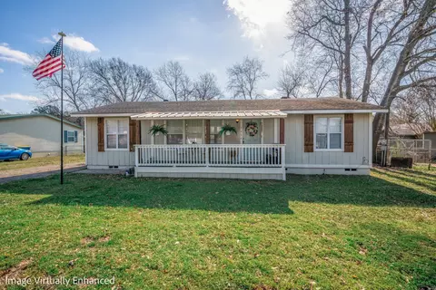 1404 Park Ln, Kilgore, TX 75662