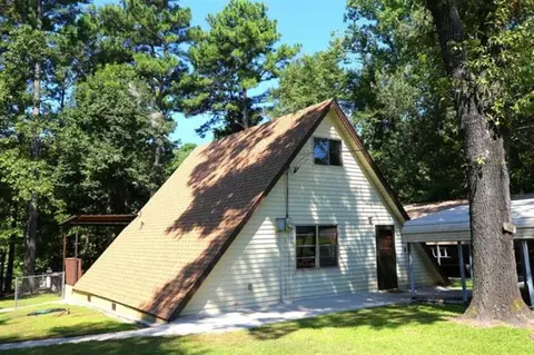 596 Autumn Trl, Avinger, TX 75630