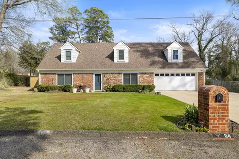 Exterior - 4 Spring Valley Cir, Longview, TX 75605 photo 7 of 8