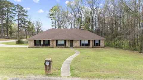 104 Woodridge, Longview, TX 75602