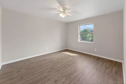 Bedroom - 307 E Fairlane Dr, Longview, TX 75604 photo 3 of 4