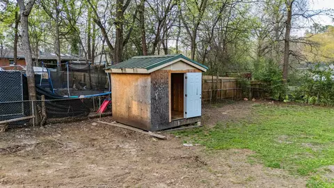 Exterior - 203 Pirate Ave E, Longview, TX 75604 photo 3 of 3
