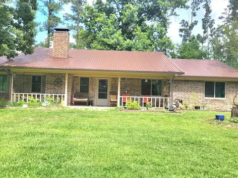 587 Hemlock Rd, Gilmer, TX 75644