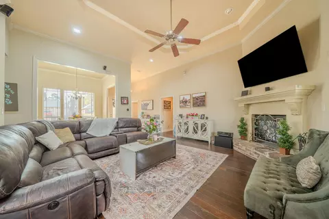208 Ithaca Dr, Longview, TX 75604 photo 4
