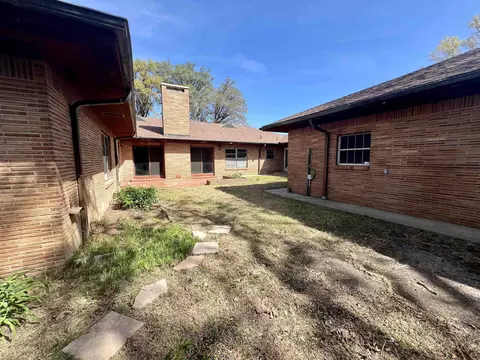 Exterior - 524 E Young, Longview, TX 75602 photo 2 of 6