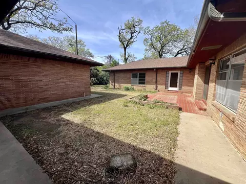 Exterior - 524 E Young, Longview, TX 75602 photo 4 of 6