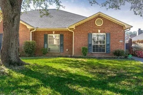 Exterior - 306 Hampton Ct, Longview, TX 75605 photo 1 of 7
