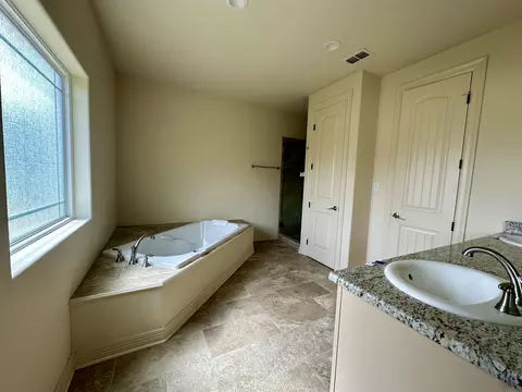 156 Terra Ln, Longview, TX 75605 photo 11