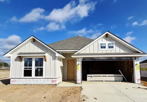 1519 Grace Acres Ln, Longview, TX 75605