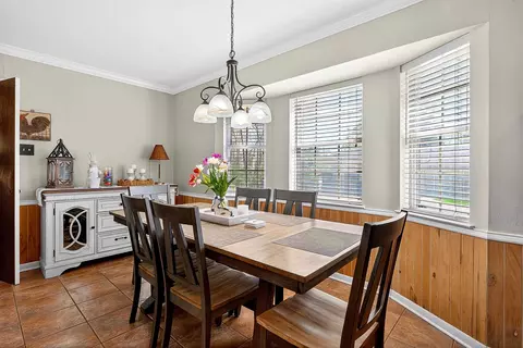 Dining - 2002 E Warwick Cir, Longview, TX 75601 photo 2 of 2