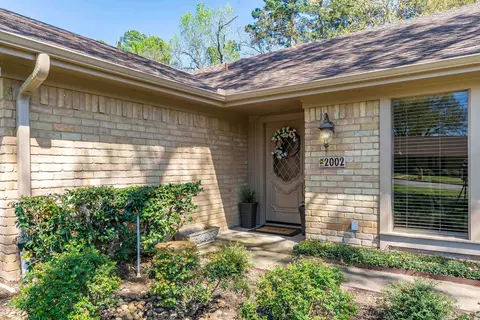 Exterior - 2002 E Warwick Cir, Longview, TX 75601 photo 3 of 8