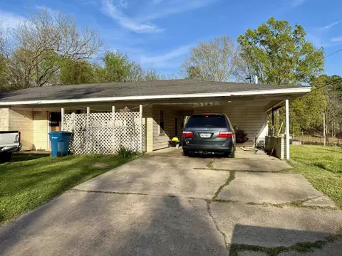 505 S Church Ave, Mount Pleasant, TX 75455