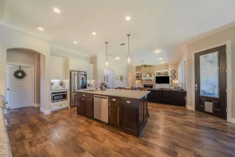 Kitchen - 240 Pr 4618, Harleton, TX 75651 photo 2 of 4