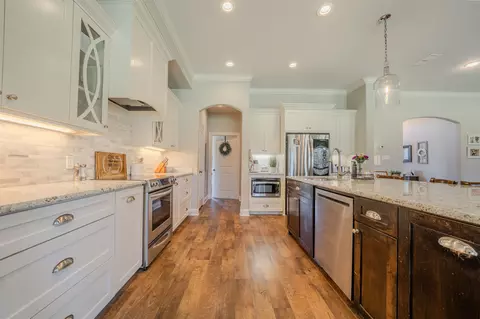 Kitchen - 240 Pr 4618, Harleton, TX 75651 photo 4 of 4