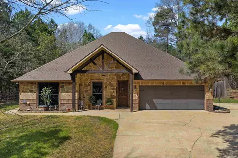 140 Winky Ln, Diana, TX 75640