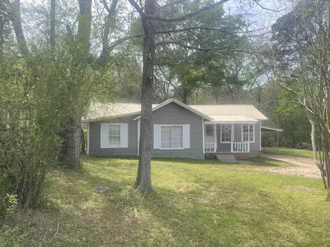 3076 E Us 79, Henderson, TX 75652